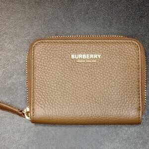 Burberry mini/small Pebbled Leather Zip Wallet